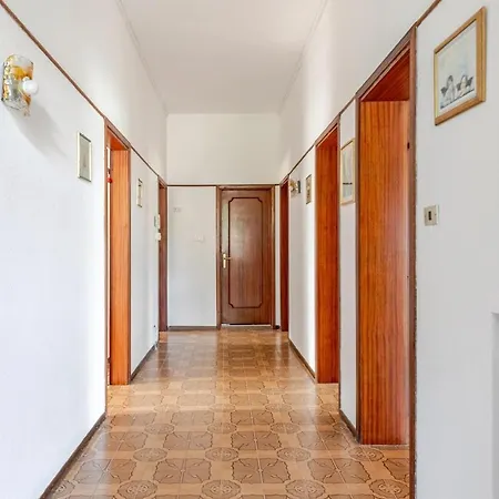 Appartamento Seaside Serenity Relax Al Mare Con Giardino