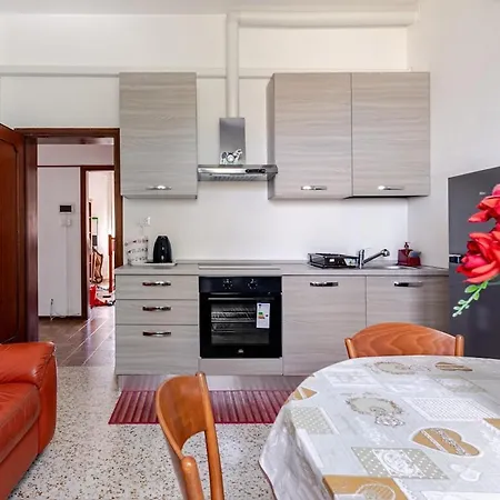 Appartamento Seaside Serenity Relax Al Mare Con Giardino *